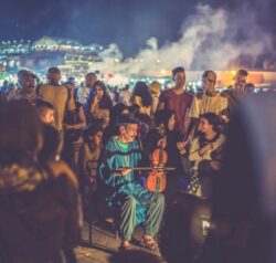 Place Jemaa El Fna ambiance soir Riad Dar Taliwint Marrakech